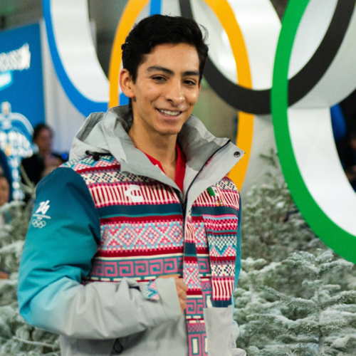 Donovan Carrillo conquista la pasarela olímpica