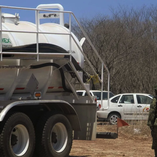 ¿Justicia real?                                                                             Empresarios y servidores detenidos por red de huachicol