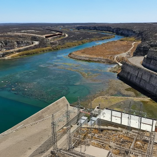 Van por la lluvia: Frontera alista bombardeo de nubes